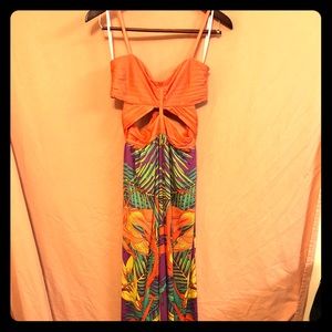 2b Bebe maxi dress with fun cut outs, size S